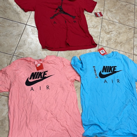 All three brand new with tag size large I purchase from Footlocker - Picture 2 of 5